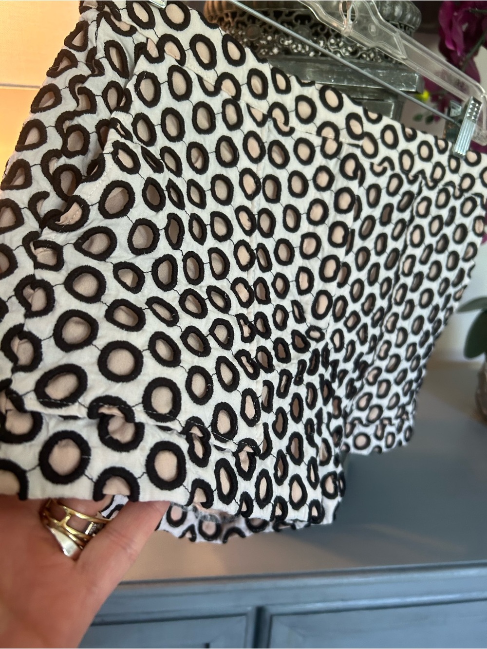 J. Crew Punch Out Embroidery Eyelet Circle Oattern Black/White/Cream Shorts Sz 2
